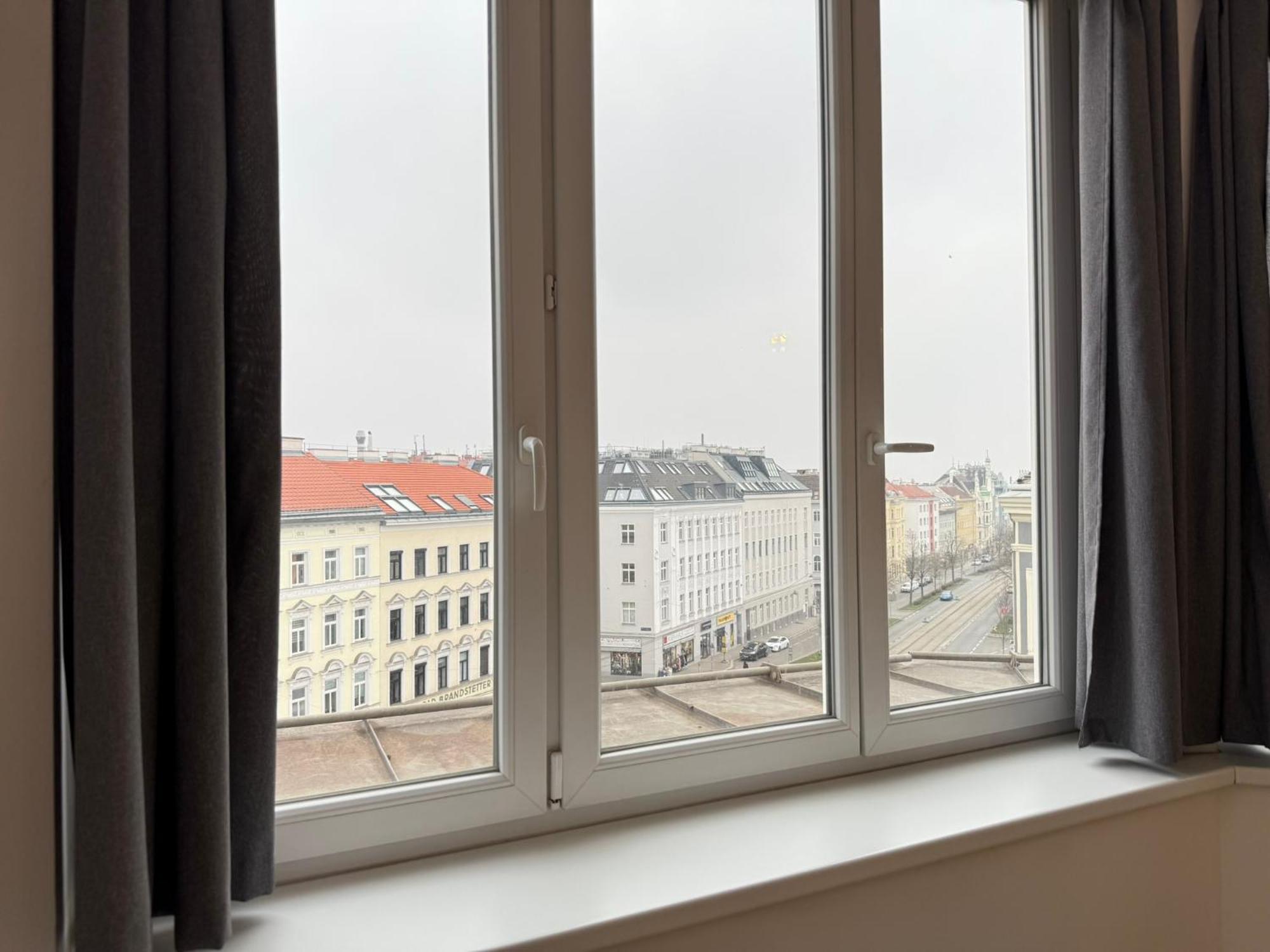 Gesamte über Den Dächern Wiens * Wien